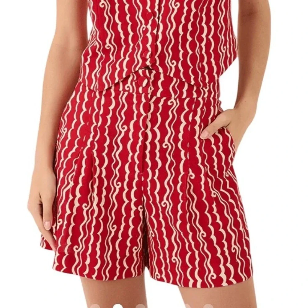 NWT Dress To Red Atlantica Side Pockets Pleats Bermuda Shorts S High Waist Linen